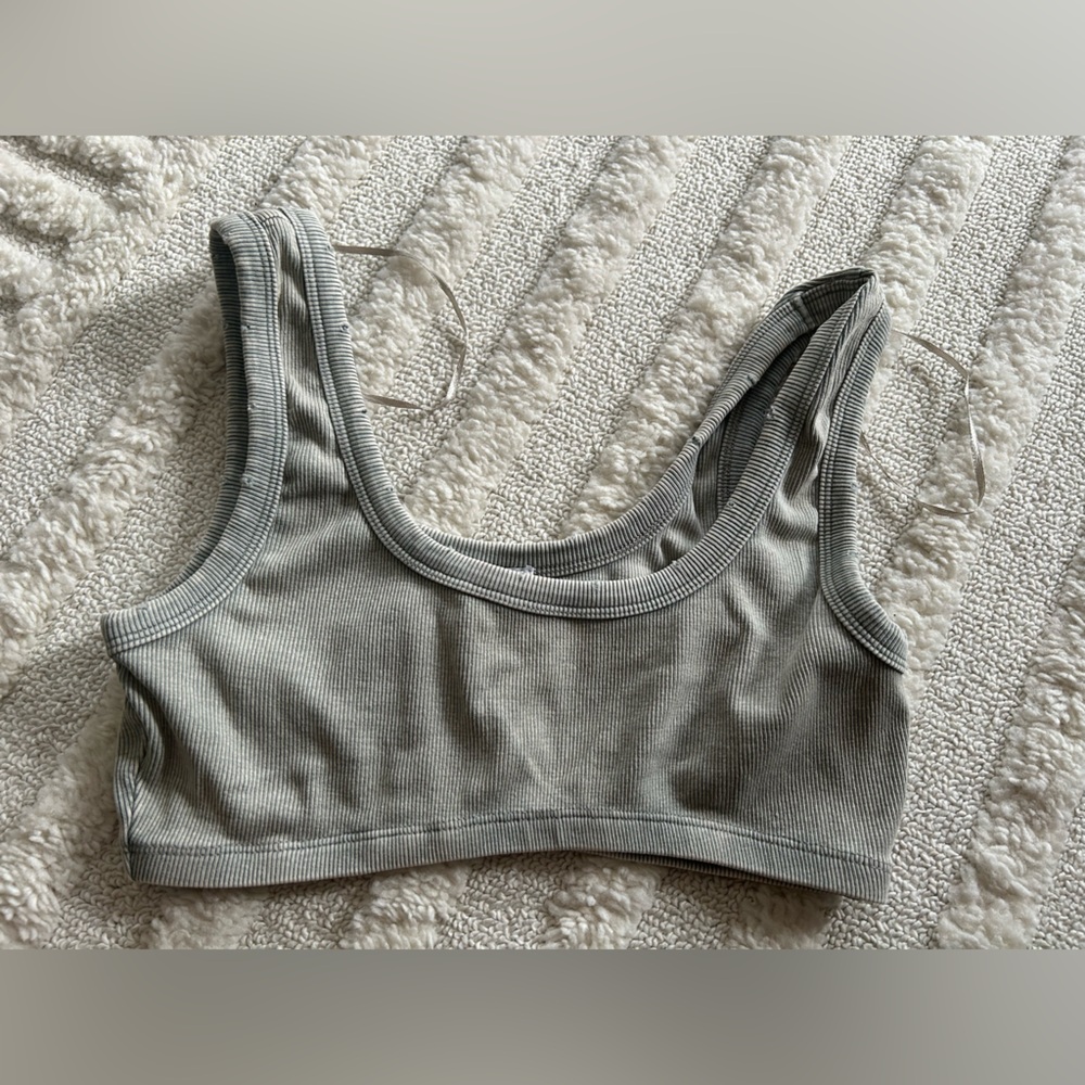 4/$25 NWOT Zara Light Gray Ribbed Top